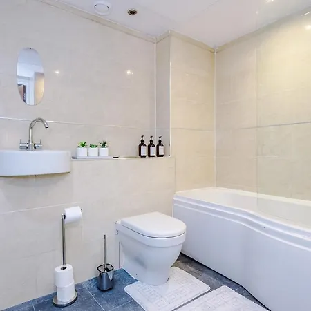 Gorgeous 2-bedroom Flat With Ensuite - Centre Bradford (West Yorkshire)