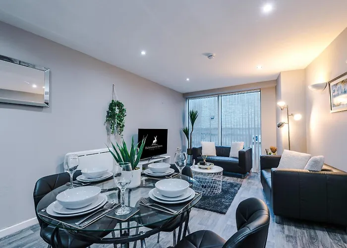 Gorgeous 2-bedroom Flat With Ensuite - Centre Apartment Bradford (West Yorkshire)