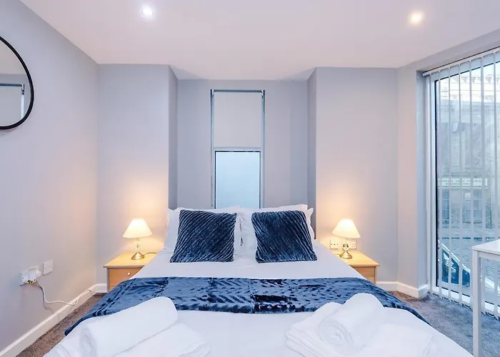 Gorgeous 2-bedroom Flat With Ensuite - Centre Apartment Bradford (West Yorkshire)