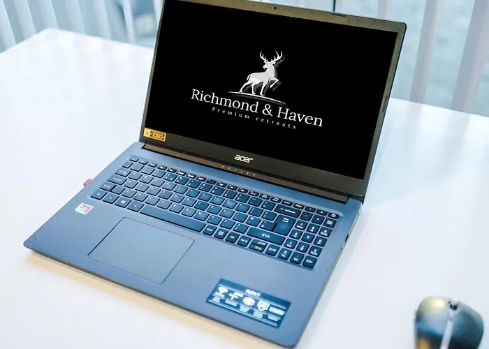 Apartment Gorgeous 2-bedroom Flat With Ensuite - Centre *