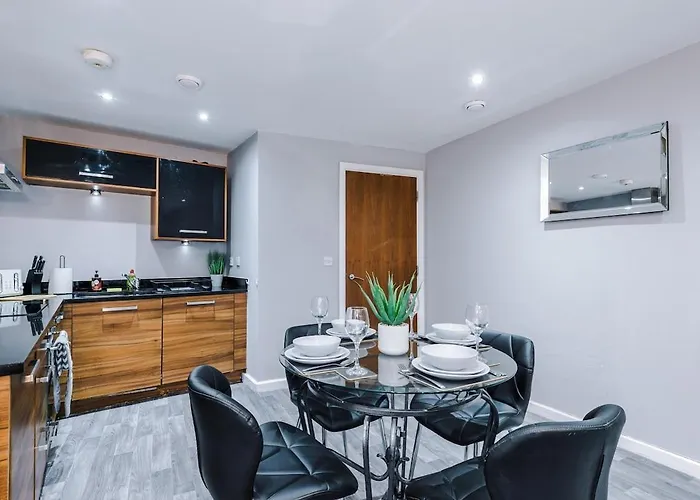 Apartment Gorgeous 2-bedroom Flat With Ensuite - Centre Bradford (West Yorkshire)