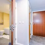 Gorgeous 2-bedroom Flat With Ensuite - Centre * Bradford (West Yorkshire)