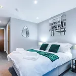 Apartment Gorgeous 2-bedroom Flat With Ensuite - Centre Bradford (West Yorkshire)